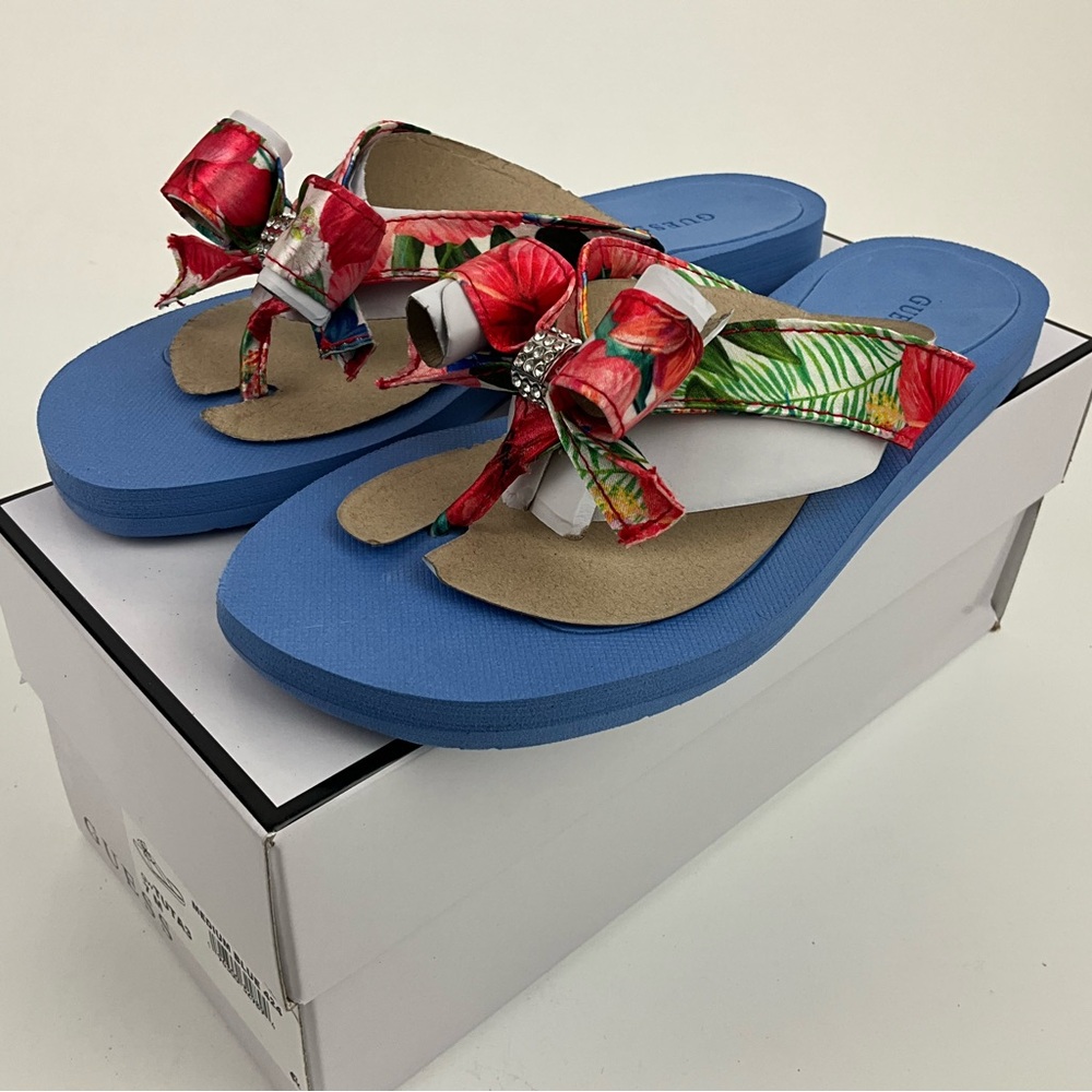 GUESS gw TUTA 3 Medium Blue 424 Sandals NIB